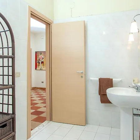 Casa Odetta 7 Sx * 托雷科里梅纳